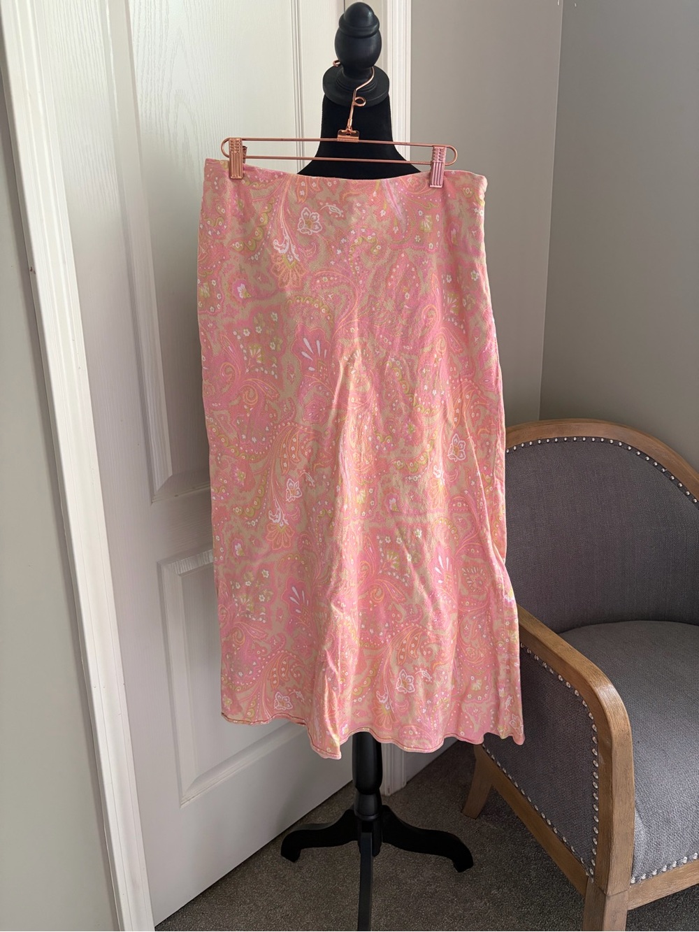 Liz Claiborne Pink Paisley Maxi Skirt
